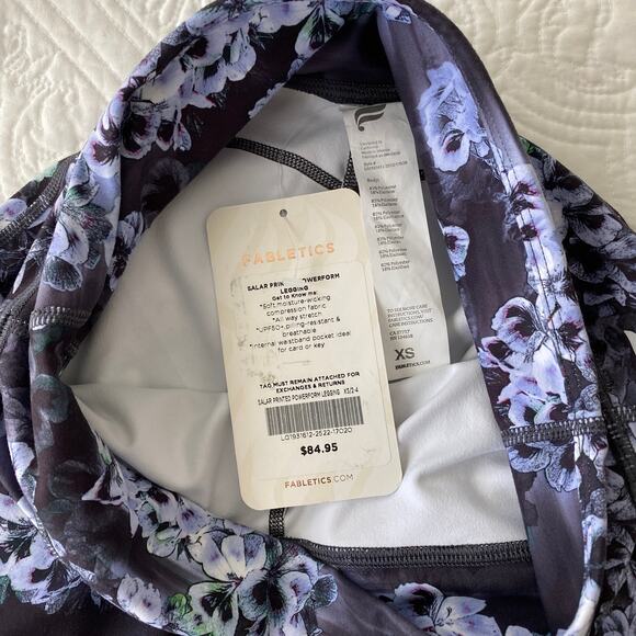 Fabletics Salar Printed Powerform Leggings Black Purple Floral XS NWT - Picture 6 of 6